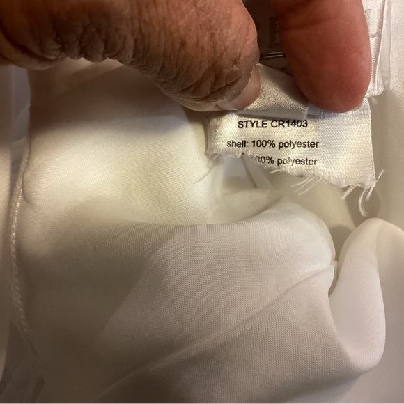 David's Bridal CR 1403 Soft White Back Out Bow Flower Girl Dress SZ 7 EUC $129 - Picture 13 of 16